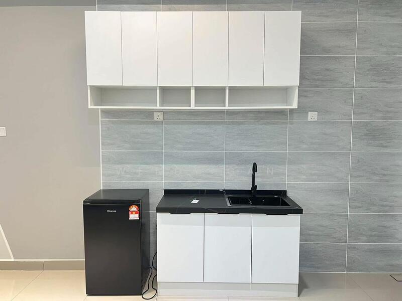 KSL Residence 2 @ Kangkar Tebrau untuk Untuk Disewa - RM 1,400 /bulan, Apr 2026 - Kitchen - PropertyGuru.com.my