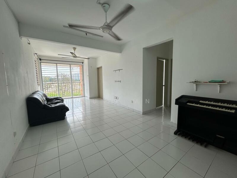 Apartment for Sale at Alam Budiman (Sri Budiman) - Muin Mn - Living Room - PropertyGuru.com.my