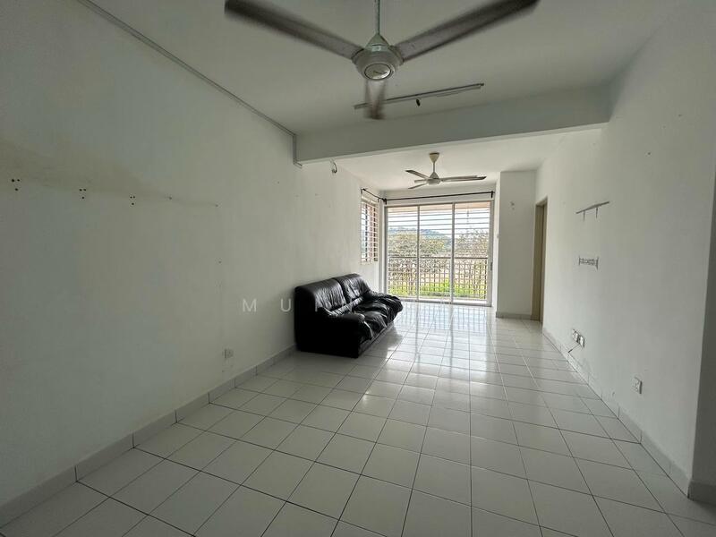 Apartment for Sale at Alam Budiman (Sri Budiman) - Muin Mn - Living Room - PropertyGuru.com.my