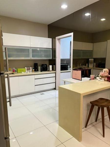 Rumah Berkembar untuk Dijual di Bandar Damansara Perdana (Damansara Perdana) - Ava Wong - Kitchen - PropertyGuru.com.my