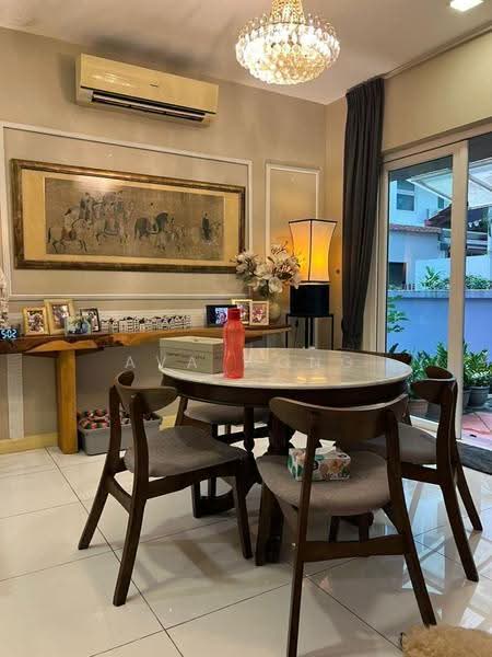 Rumah Berkembar untuk Dijual di Bandar Damansara Perdana (Damansara Perdana) - Ava Wong - Dining Room - PropertyGuru.com.my
