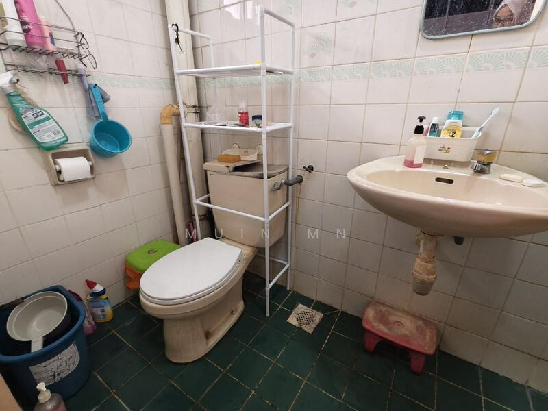 Seksyen 7 untuk Untuk Dijual - RM 875,000, Apr 2026 - Bathroom - PropertyGuru.com.my