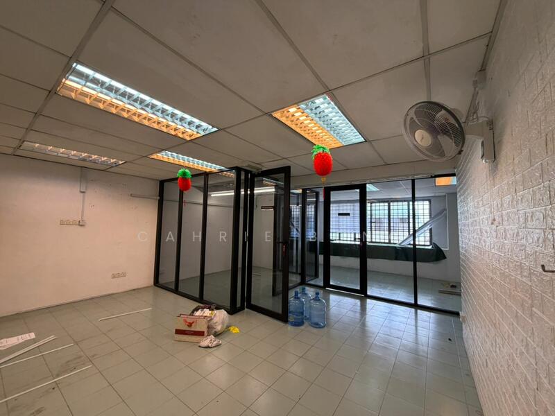 Factory for Rent in Permas Jaya (Johor) - Cahrie Bong - Interior - PropertyGuru.com.my