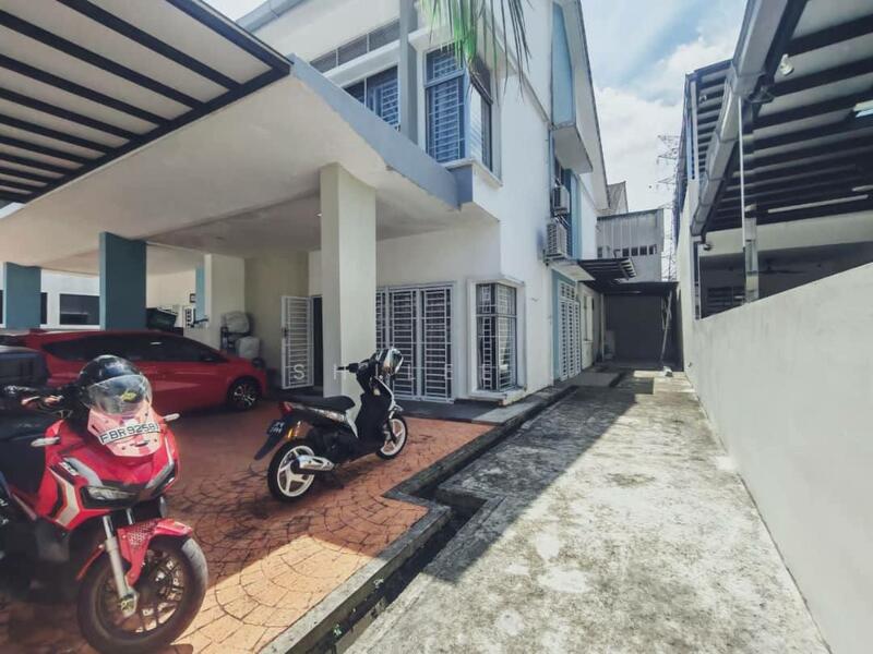 Cluster House for Sale in Taman Nusantara Prima (Gelang Patah) - Shilee . - Exterior - PropertyGuru.com.my