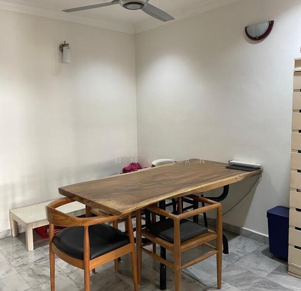 2-storey Terraced House for Rent in Bandar Sri Damansara (Selangor) - TOMMY TAN - Dining Room - PropertyGuru.com.my