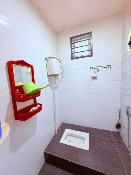2-storey Terraced House for Sale in Taman Sierra Perdana (Masai) - Edmond Tang - Bathroom - PropertyGuru.com.my