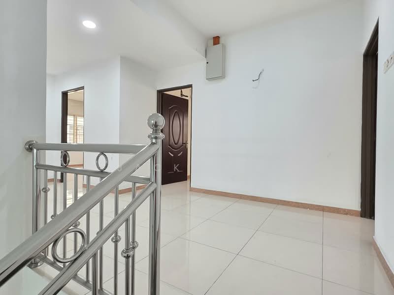 Seksyen 25 untuk Untuk Dijual - RM 888,000, Mac 2026 - Small Family Area - PropertyGuru.com.my