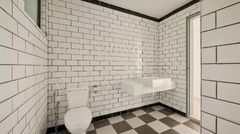 Servis Apartment untuk Disewa di E'Island Lake Haven - Shirlee Toh - Bathroom - PropertyGuru.com.my