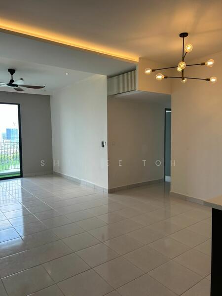 Servis Apartment untuk Disewa di E'Island Lake Haven - Shirlee Toh - Living Room - PropertyGuru.com.my