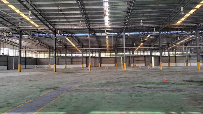 Detached Factory for Rent in Kota Damansara (Selangor) - Priscilla Liang - Interior - PropertyGuru.com.my
