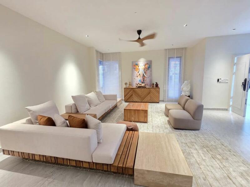 Untuk Dijual - Taman Gaya