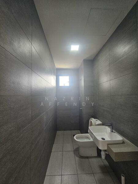 Service Residence for Rent at Habitus @ City of Elmina - Nazrin Affendy - Bathroom - PropertyGuru.com.my