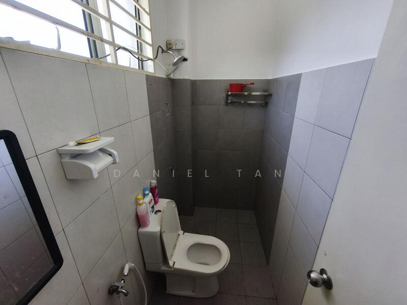 2-storey Terraced House for Sale in Bukit Beruntung (Selangor) - Daniel Tan - Bathroom - PropertyGuru.com.my