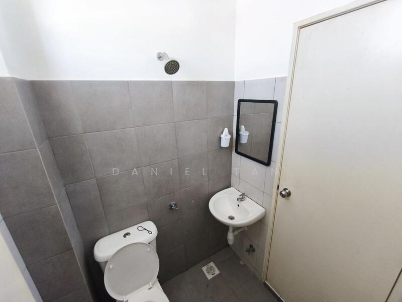 2-storey Terraced House for Sale in Bukit Beruntung (Selangor) - Daniel Tan - Bathroom - PropertyGuru.com.my