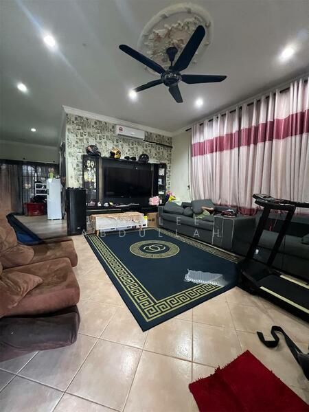 Semi-Detached House for Sale in Bandar Damansara Kuantan (Sungai Karang) - Azalee Abdullah - Living Room - PropertyGuru.com.my