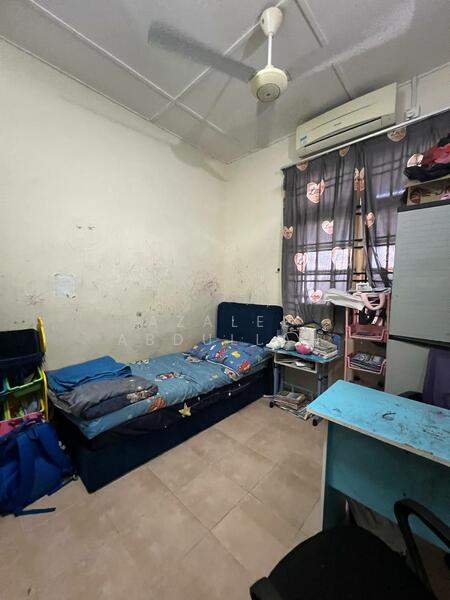 Semi-Detached House for Sale in Bandar Damansara Kuantan (Sungai Karang) - Azalee Abdullah - Bedroom - PropertyGuru.com.my