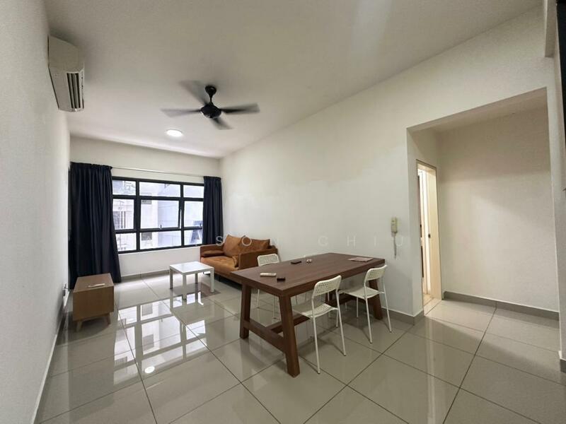 Lakeville Residence untuk Untuk Dijual - RM 450,000, Feb 2026 - Living Room - PropertyGuru.com.my