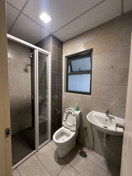 Lakeville Residence untuk Untuk Dijual - RM 450,000, Feb 2026 - Bathroom - PropertyGuru.com.my