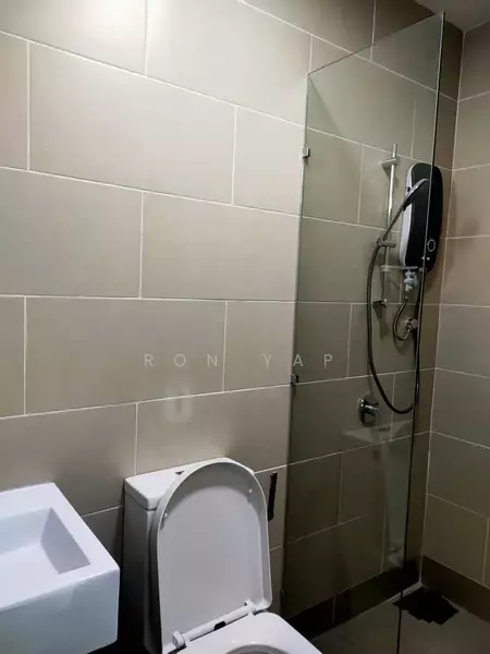 Service Residence for Sale at Fortune Centra - Ron Yap - Bathroom - PropertyGuru.com.my