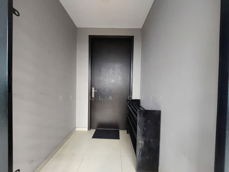 Condominium for Rent at The WaterEdge (Pinggiran Air) - Stella Chia - Entrance - PropertyGuru.com.my