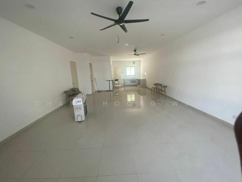 2-storey Terraced House for Sale in Taman Puncak Saujana (Kajang) - Chang Hoong Wen - Living Room - PropertyGuru.com.my