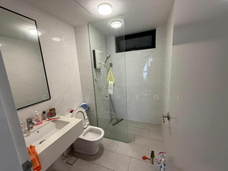 Condominium for Rent at Vertu Resort - Cheau Chie Ooi - Bathroom - PropertyGuru.com.my