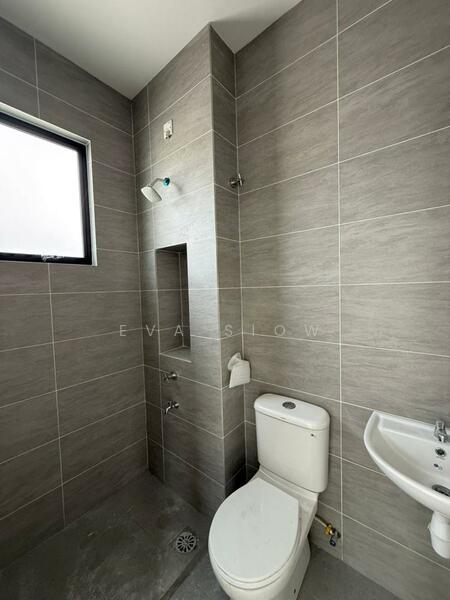 2-storey Terraced House for Sale in Iskandar Puteri (Nusajaya) (Johor) - Eva Siow - Bathroom - PropertyGuru.com.my