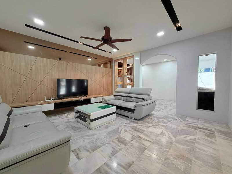 Semi-Detached House for Sale in Taman Delima (Kluang) - May Tan - Living Room - PropertyGuru.com.my