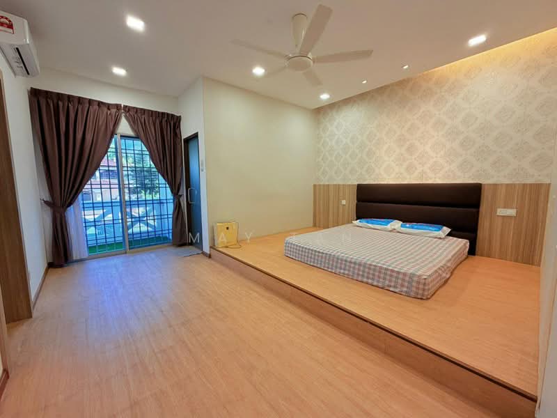 Semi-Detached House for Sale in Taman Delima (Kluang) - May Tan - Bedroom - PropertyGuru.com.my