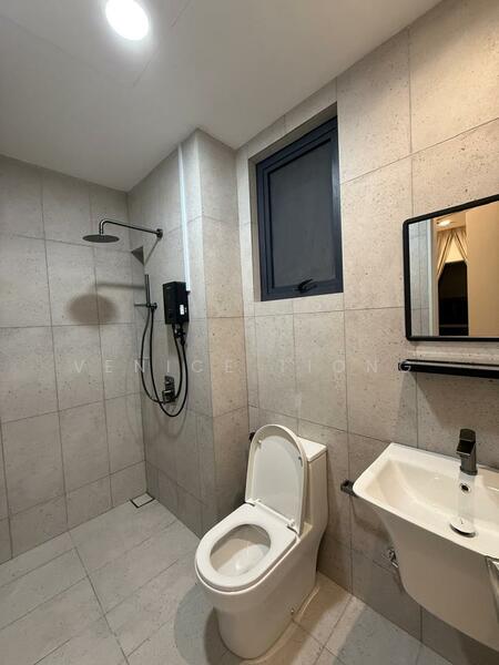 Condominium for Rent at EdgeWood Residences @ SkySanctuary - Venice Tiong - Bathroom - PropertyGuru.com.my