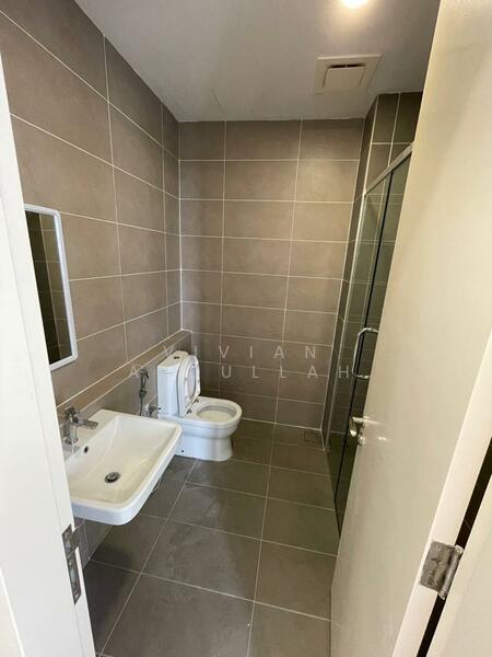 D'Pristine untuk Untuk Disewa - RM 2,700 /bulan, Mac 2026 - Bathroom - PropertyGuru.com.my