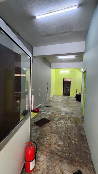 Shop for Rent in Ulu Tiram (Johor) - Terence Tan - Interior - PropertyGuru.com.my