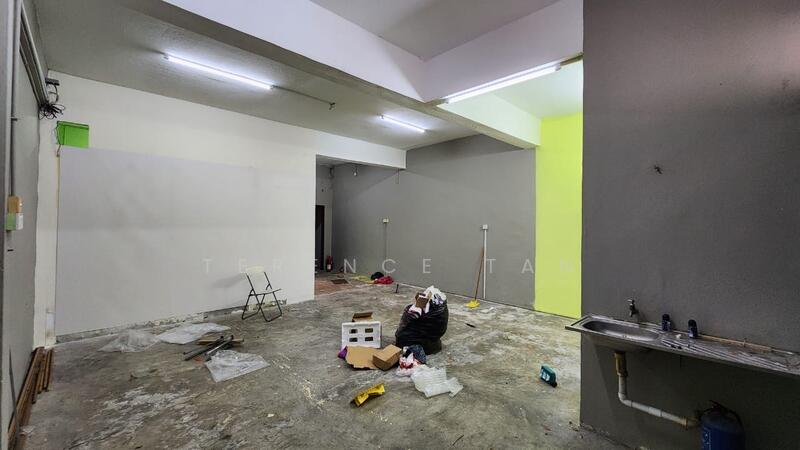 Shop for Rent in Ulu Tiram (Johor) - Terence Tan - Interior - PropertyGuru.com.my