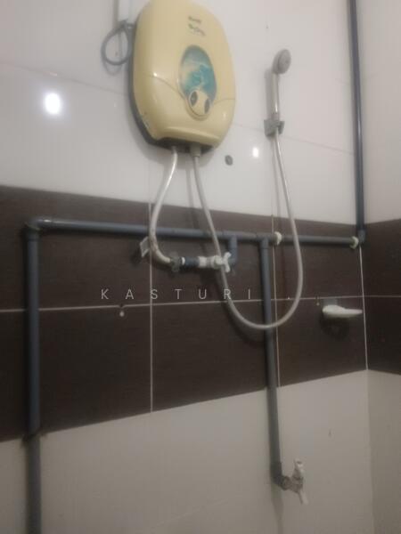 Taman Lucky untuk Untuk Dijual - RM 605,000, Feb 2026 - Bathroom - PropertyGuru.com.my