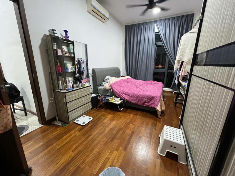 Service Residence for Sale at 8Scape Residence @ Sutera - Chen Shieh Yu - Bedroom - PropertyGuru.com.my