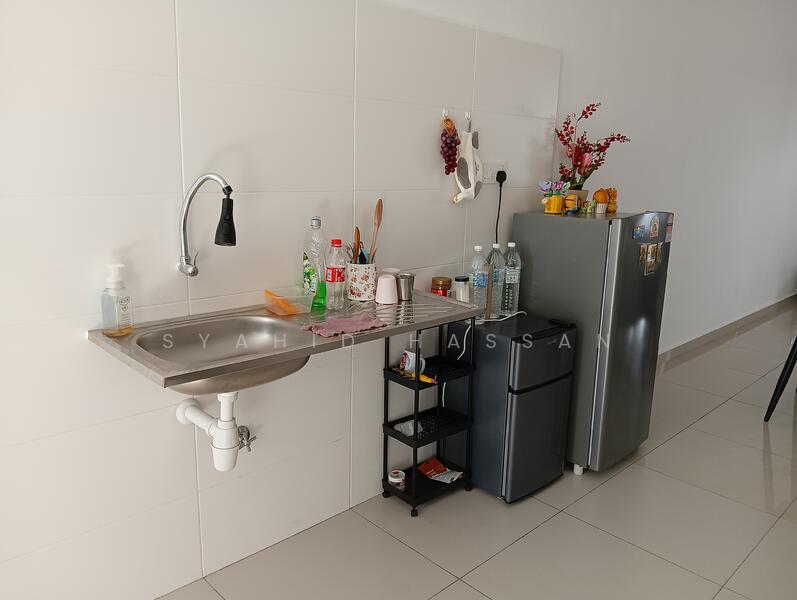 Untuk Disewa - Celyn @ Bayu Sutera