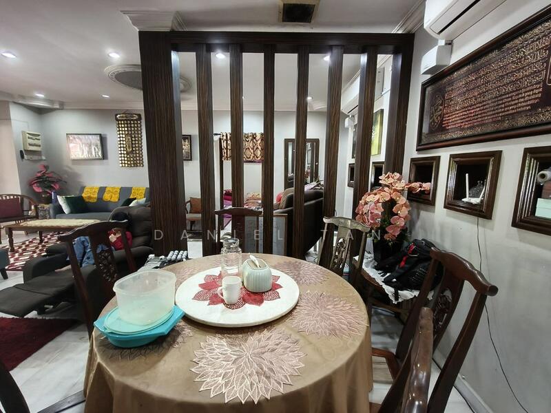 1-storey Terraced House for Sale in Bukit Raja (Selangor) - Daniel Tan - Living Room - PropertyGuru.com.my