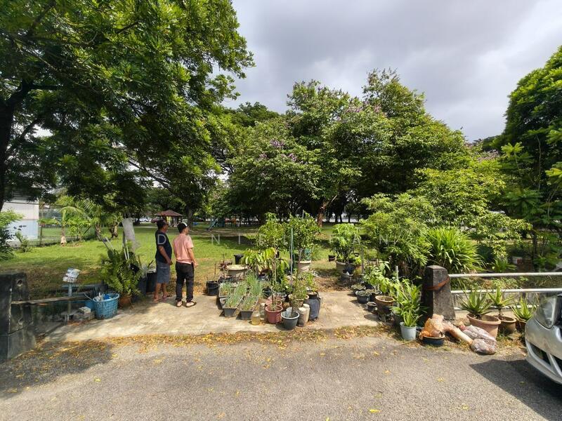 1-storey Terraced House for Sale in Bukit Raja (Selangor) - Daniel Tan - Exterior - PropertyGuru.com.my