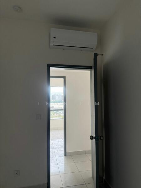 Service Residence for Sale at E'Island Lake Haven - Leon Lim - Interior - PropertyGuru.com.my