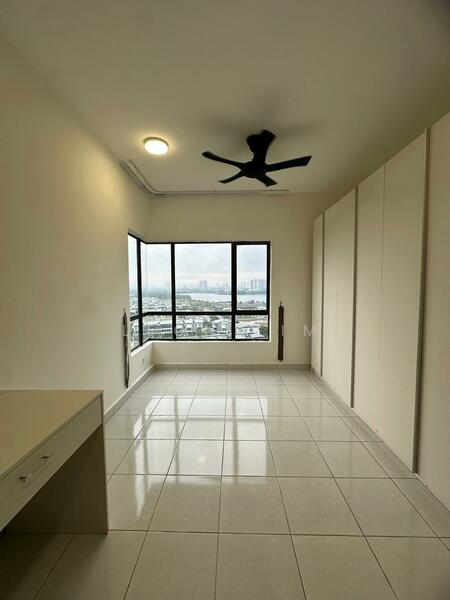 Service Residence for Sale at E'Island Lake Haven - Leon Lim - Bedroom - PropertyGuru.com.my