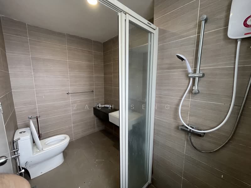 Service Residence for Sale at 28 Boulevard - Zach Seng - Bathroom - PropertyGuru.com.my