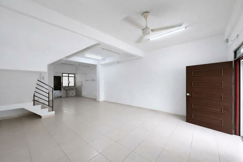 2-storey Terraced House for Sale in Taman Scientex Senai (Senai) - Johnson Tan - Interior - PropertyGuru.com.my