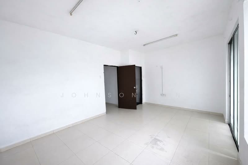 2-storey Terraced House for Sale in Taman Scientex Senai (Senai) - Johnson Tan - Interior - PropertyGuru.com.my
