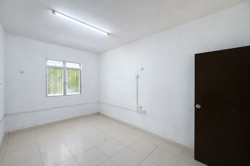 2-storey Terraced House for Sale in Taman Scientex Senai (Senai) - Johnson Tan - Interior - PropertyGuru.com.my