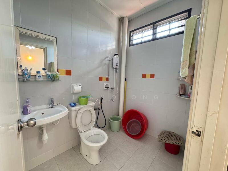 2-storey Terraced House for Sale in Tebrau (Johor) - JiinHo Ong - Bathroom - PropertyGuru.com.my