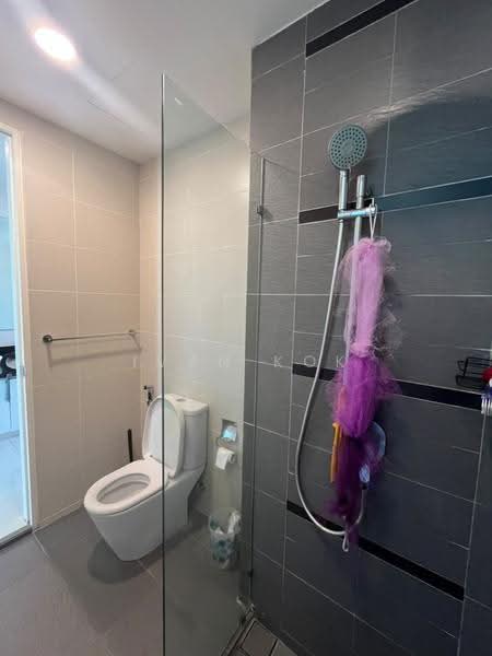 Kediaman Servis untuk Disewa di Tropicana Avenue - Ivan Kok - Bathroom - PropertyGuru.com.my