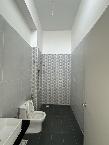 Norton Garden @ Eco Grandeur untuk Untuk Dijual - RM 1,200,000, Mac 2026 - Bathroom - PropertyGuru.com.my