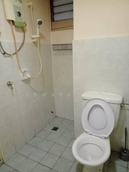 Condominium for Rent at Straits Regency - Edward Lee - Bathroom - PropertyGuru.com.my