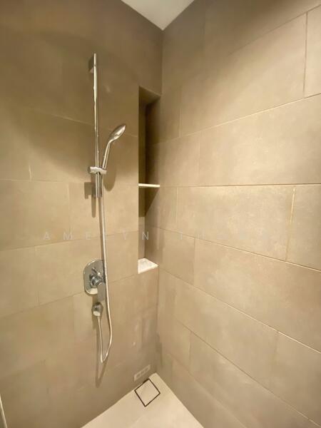 Service Residence for Sale at Aria - Amelyn Thong - Bathroom - PropertyGuru.com.my