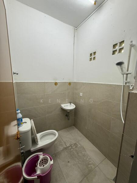 2-storey Terraced House for Rent in Taman Seremban Jaya (Rantau) - Kent Ng - Bathroom - PropertyGuru.com.my